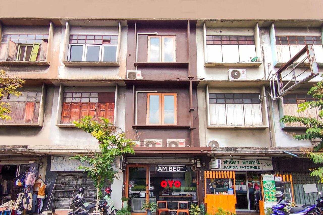Oyo 685 Am Bed Hostel Bangkok Extérieur photo